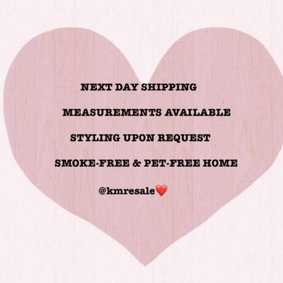 Barney’s CO-OP Blush Crop Top Size Small - Picture 4 of 5